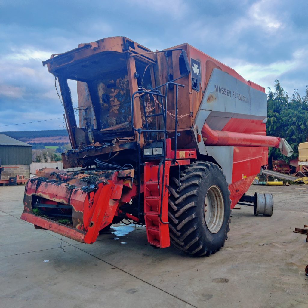 Massey Ferguson 7256 Breaker Bernard Byrne Combines 7910