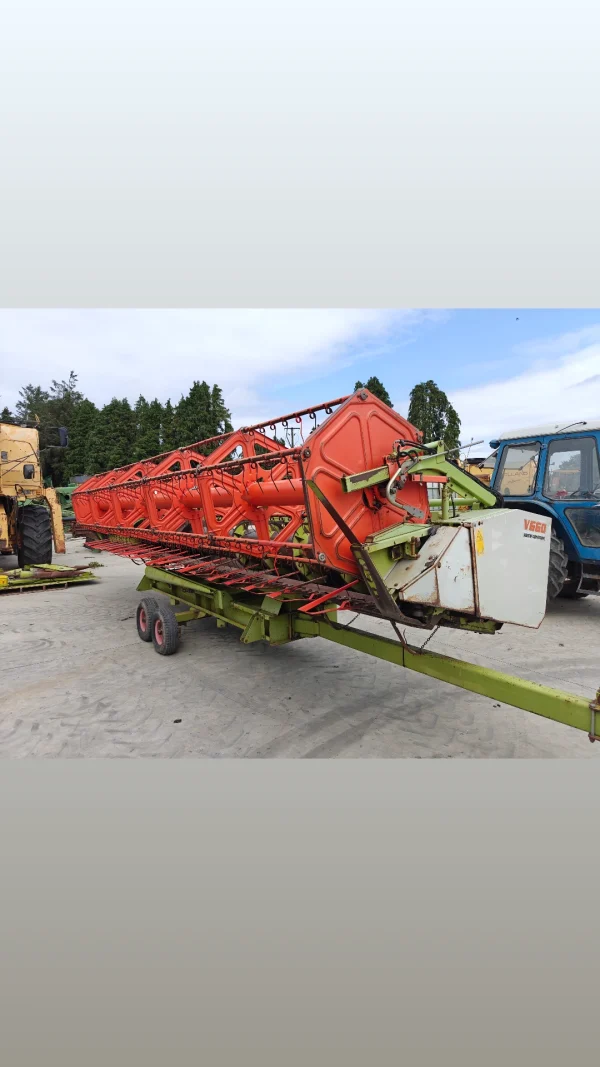 CLAAS LEXION 460 - Image 9