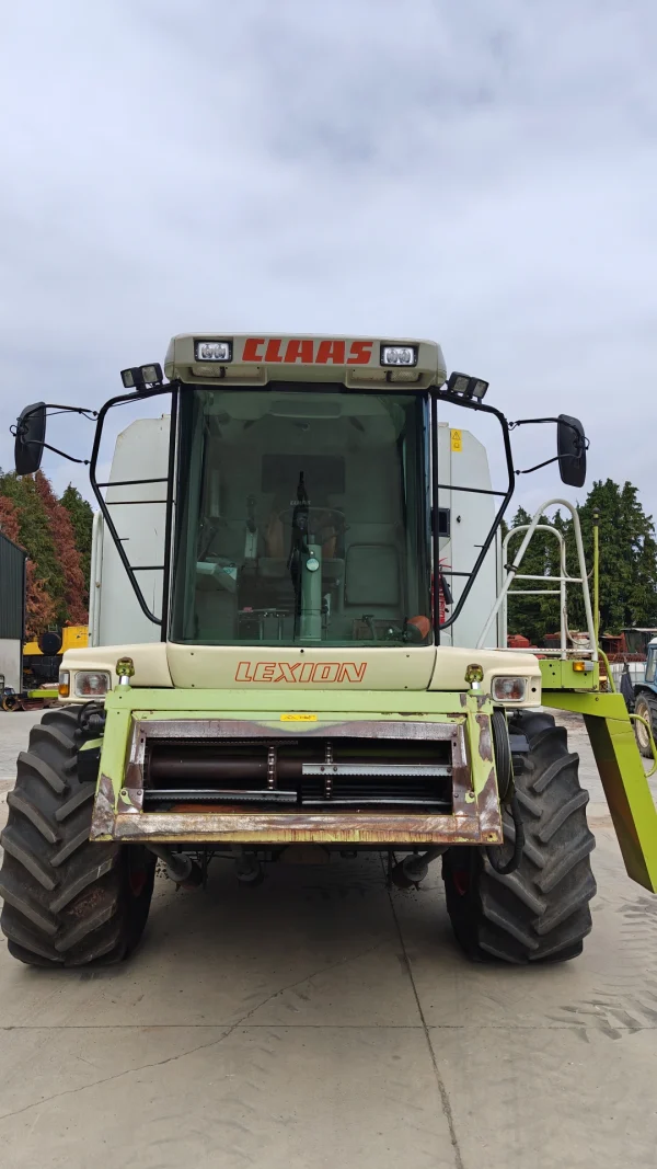 CLAAS LEXION 460 - Image 7
